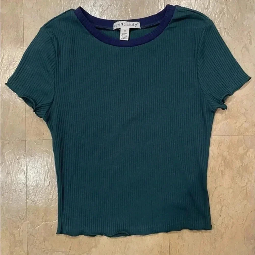 FINAL* 
Eye Candy, Med, Shirt Sleeve Top, Excellent Pre Owned Condition
